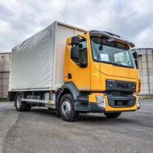 foto Volvo FL 210