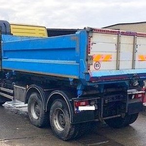 foto 6x6 tipper 34t Volvo bed automat