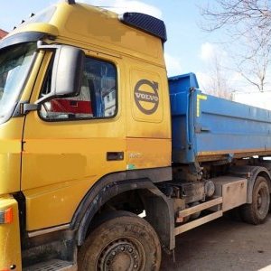 foto 6x6 tipper 34t Volvo bed automat