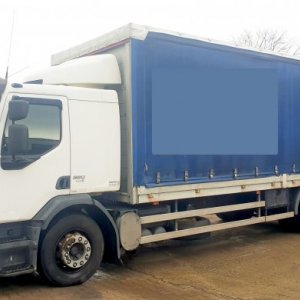 foto EUR5 Volvo 7.5m 19.5t bed lowdeck-trailer air sail FE320