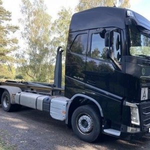 foto 6x2 Volvo FH540 hook 2bed EUR6 container